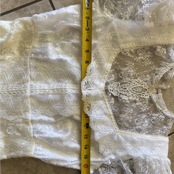 Jessica McClintock Lace Dress - Picture 14 of 15